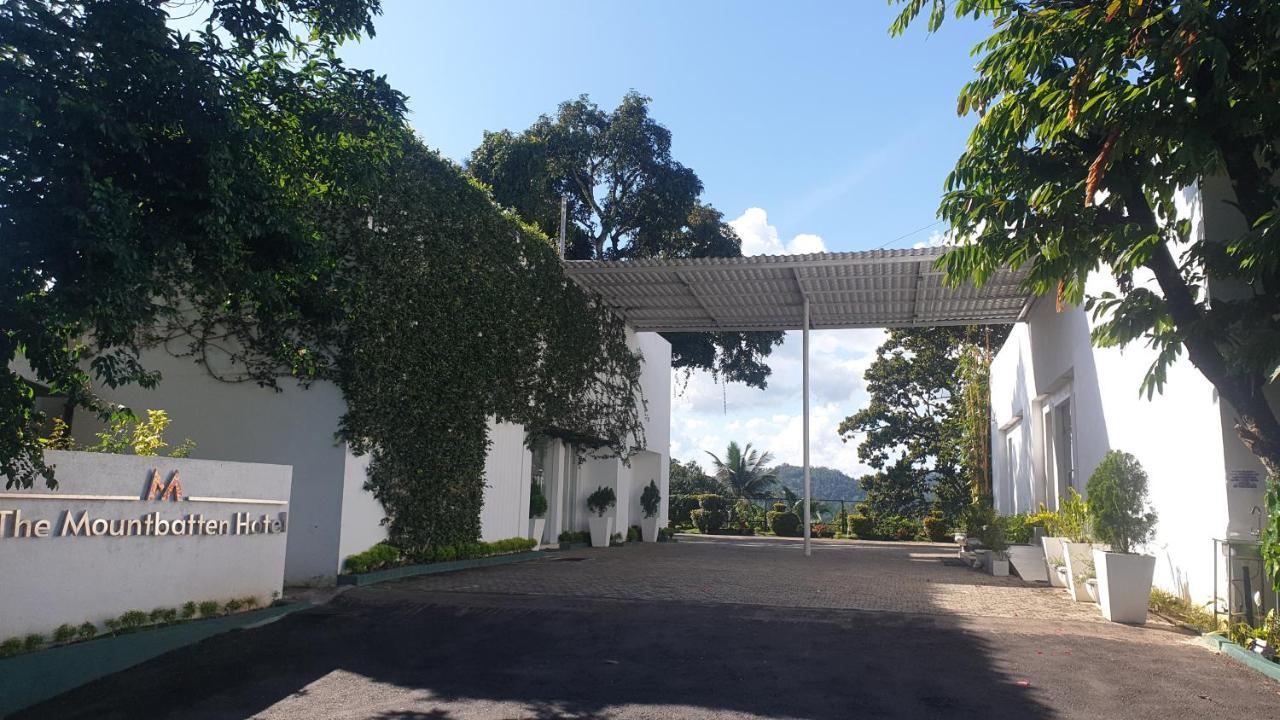 The Mountbatten Hotel Kandy Esterno foto